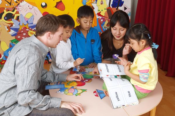 ͤ��ӳ����ӰЯ��κ���岩ʿ   ...